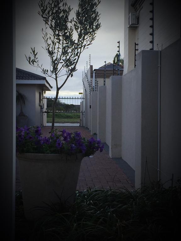 Sharwood Place พอร์ตเอลิซาเบธ ภายนอก รูปภาพ